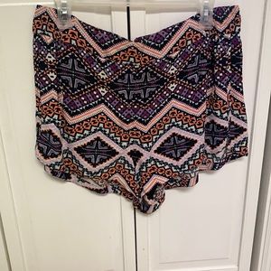 NWT Express Shorts